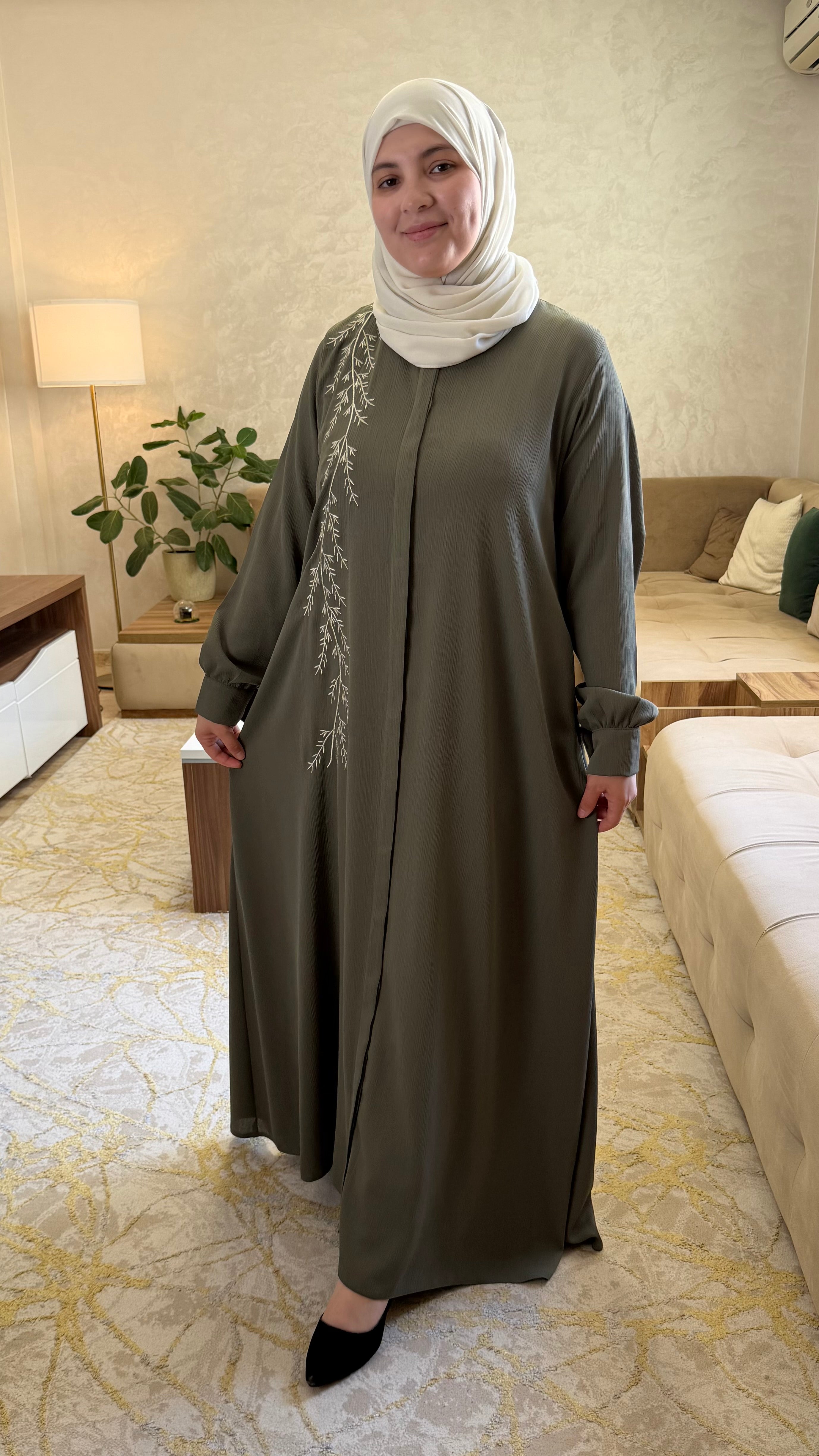 abaya chomokh