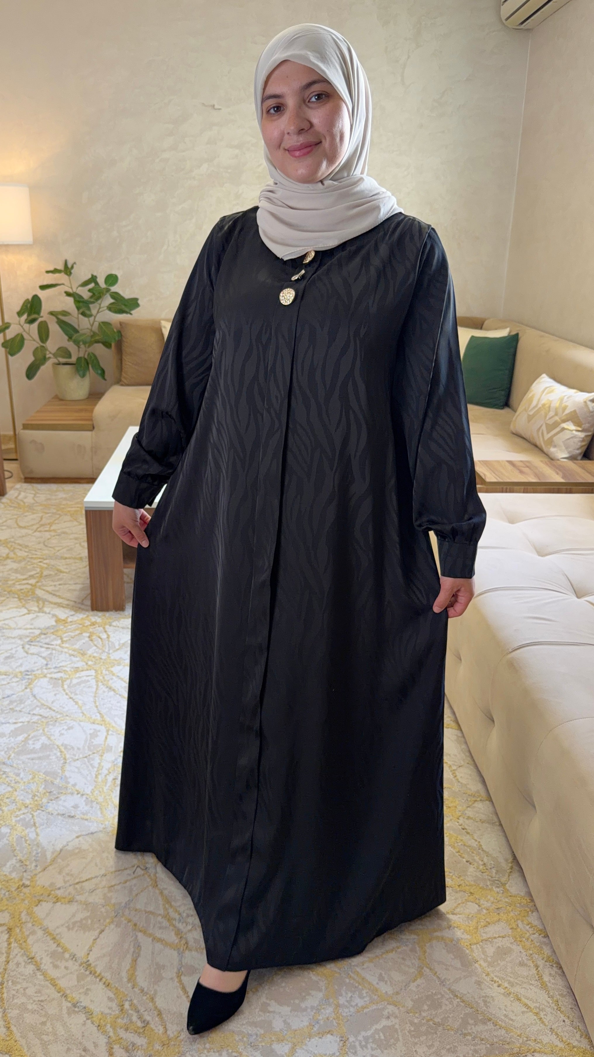 Abaya Amiraa
