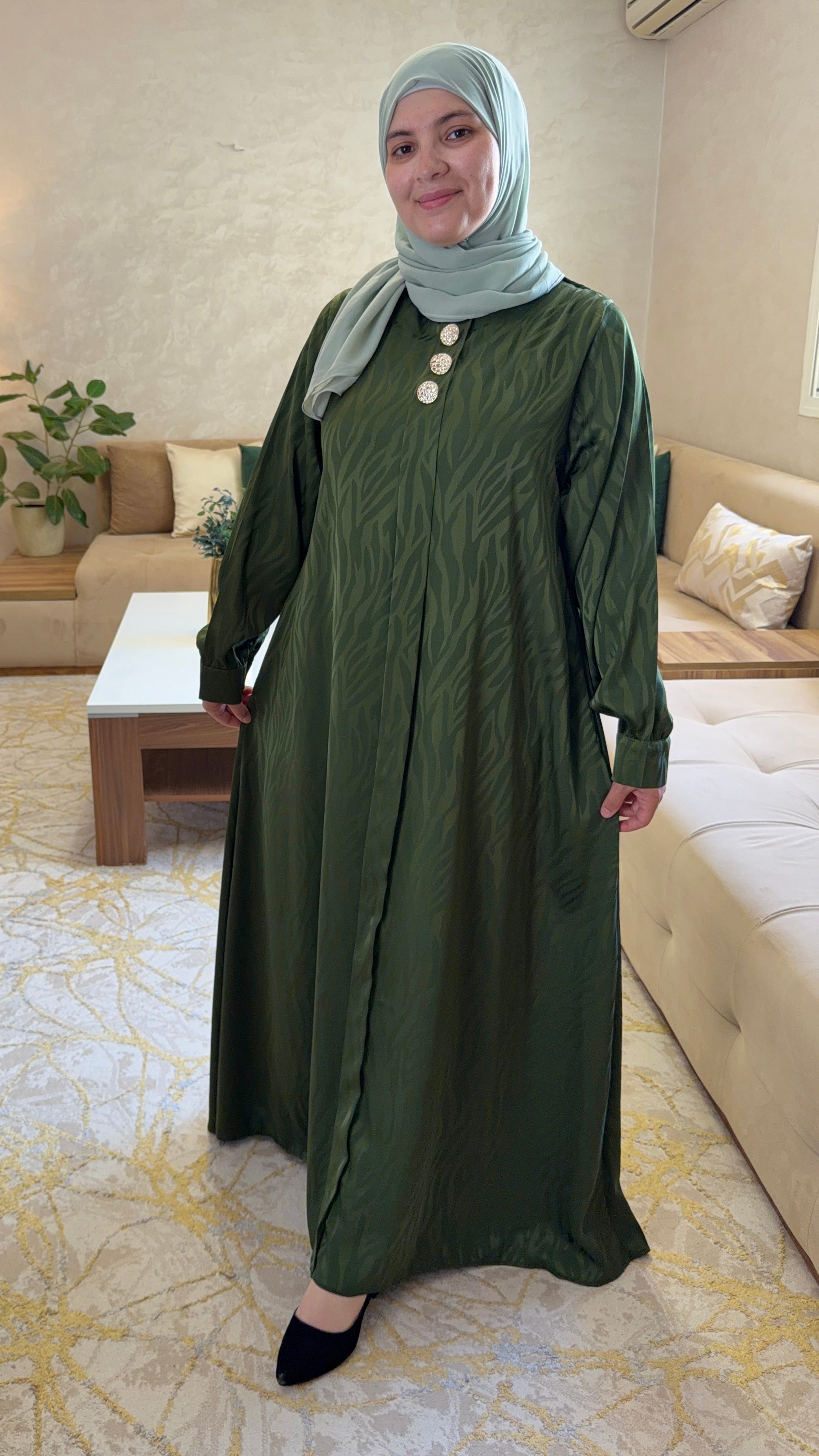 Abaya Amiraa