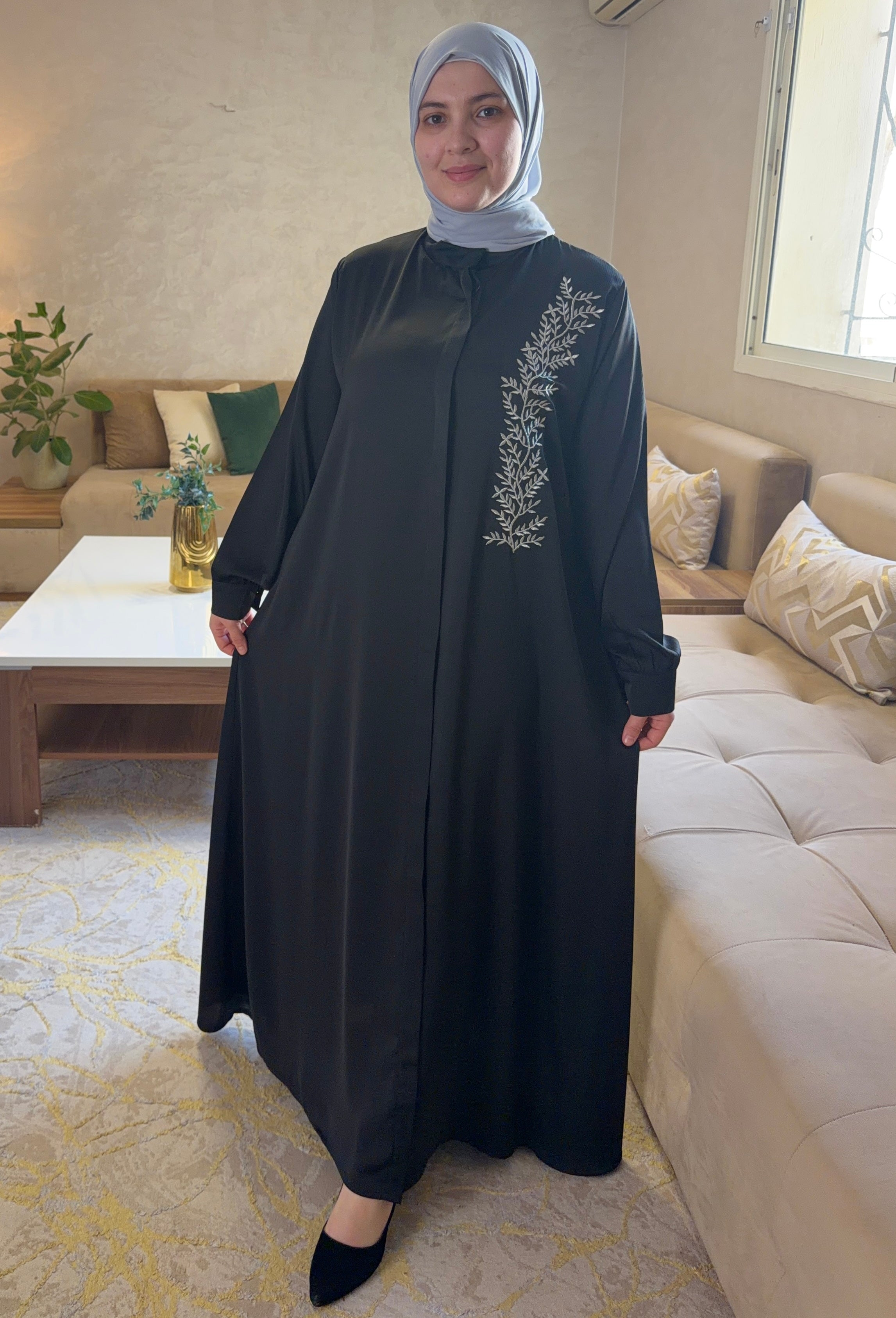 abaya chomokh